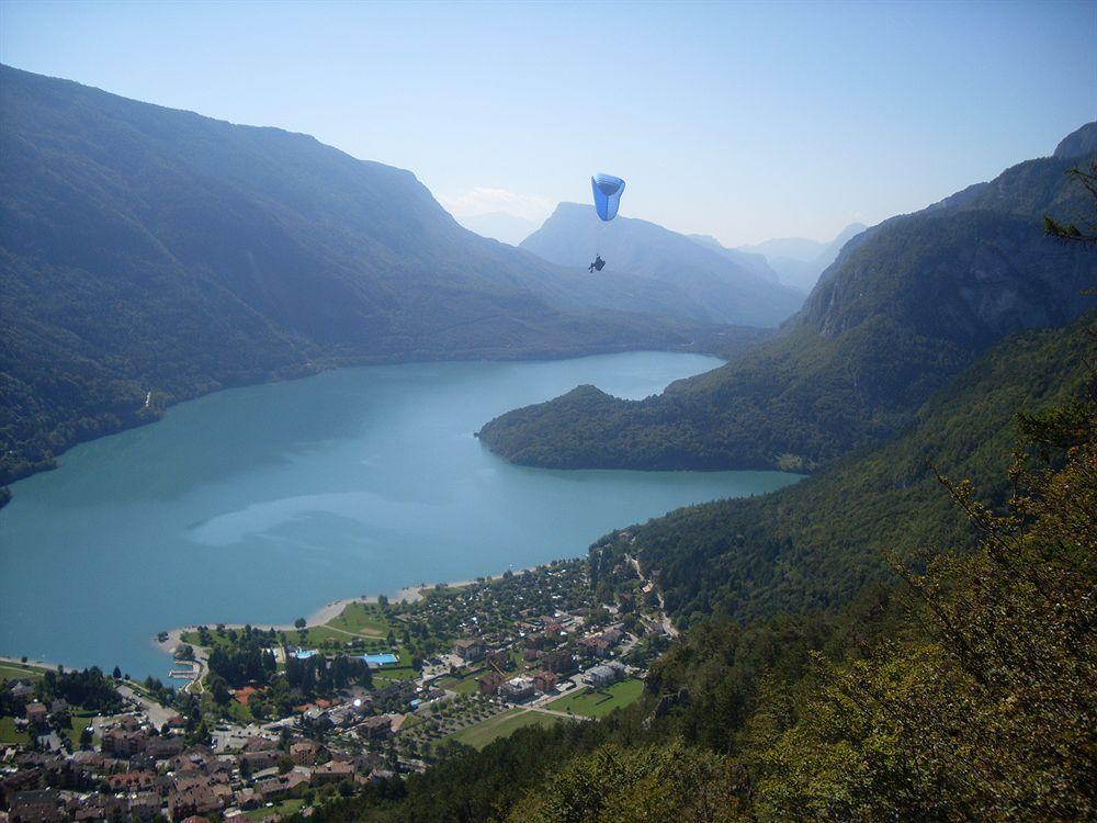 Garni Lago Alpino Molveno Eksteriør billede